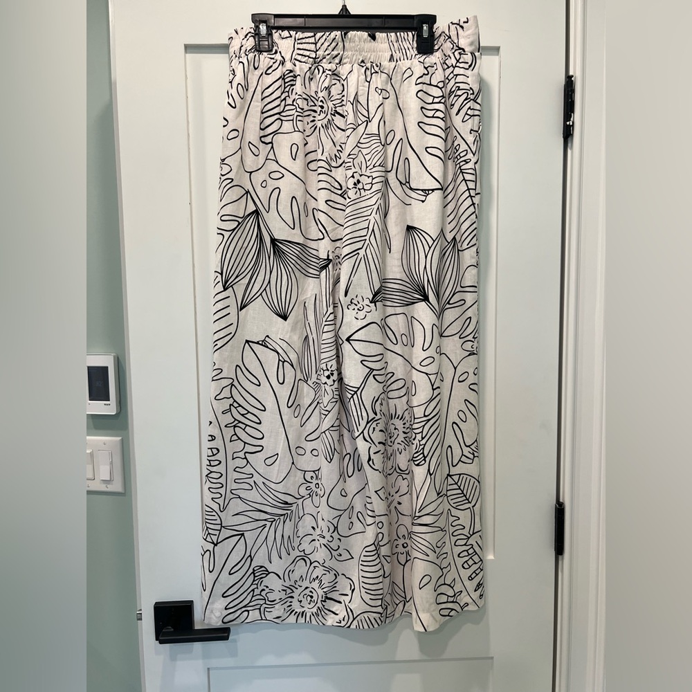 Christian Siriano Black and White Linen Pants - Picture 3 of 5